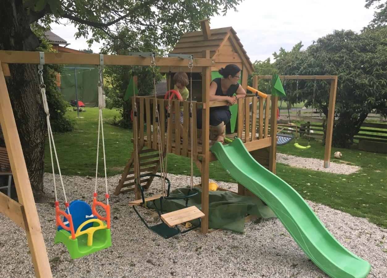 הוילה שטיינקירשן אם פורסט Familienbauernhof Strassbauer מראה חיצוני תמונה